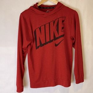 Nike boy’s hooded t-shirt